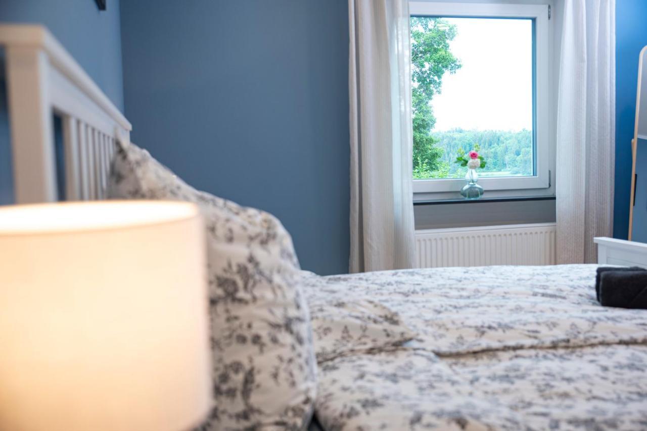 Moderne Wohnung Im Gruenen Mit Privatem Garten Донауэшинген Экстерьер фото